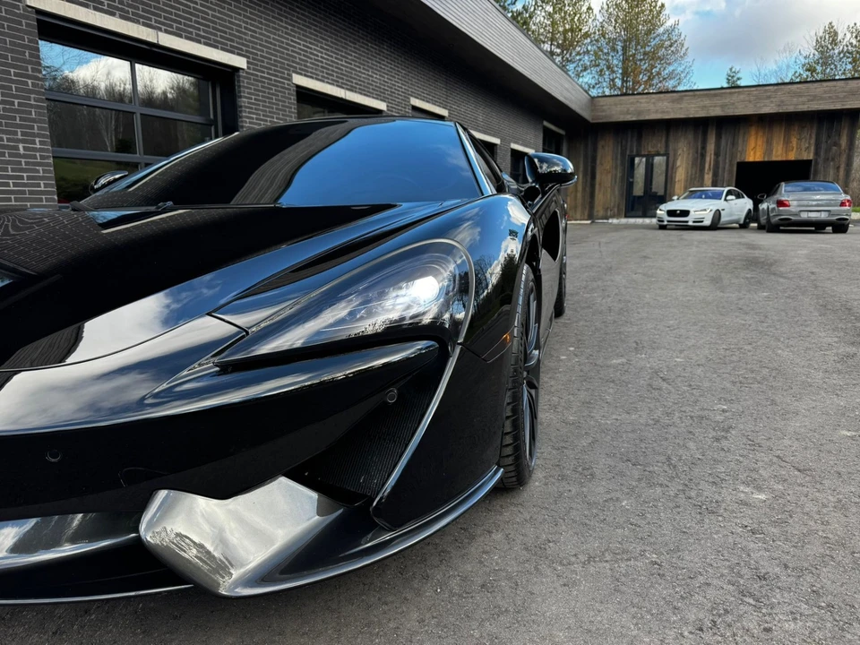 2017 McLaren 570GT - Image 21 of 21