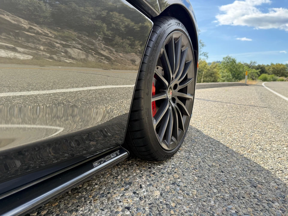 2017 McLaren 570GT - Image 13 of 31