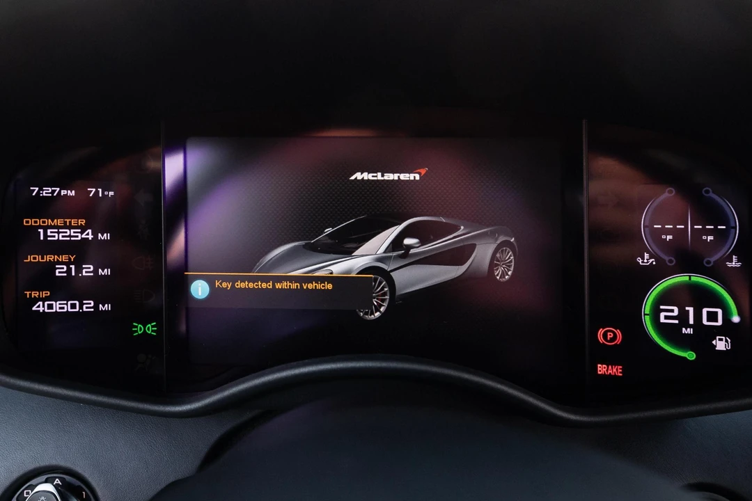 2017 McLaren 570GT - Image 23 of 31