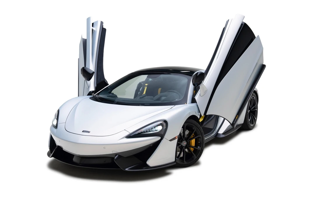 2017 McLaren 570GT - Image 29 of 31
