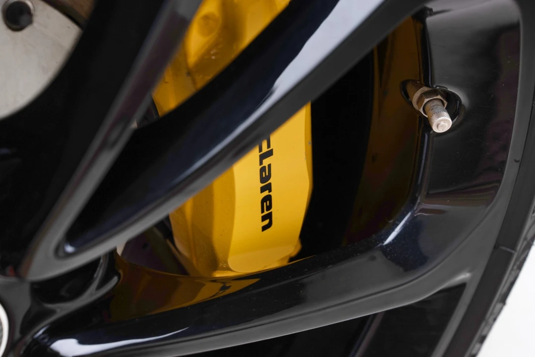 2017 McLaren 570GT - Image 31 of 31
