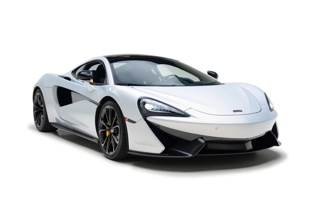 2017 McLaren 570GT - Image 10 of 31