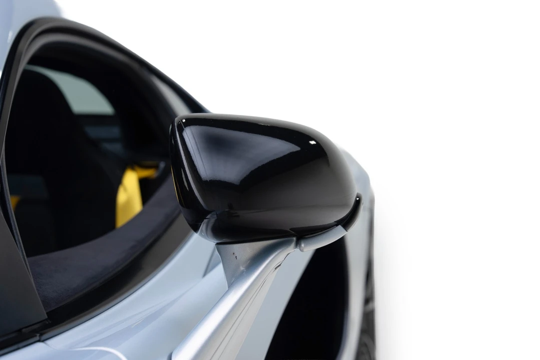 2017 McLaren 570GT - Image 19 of 31