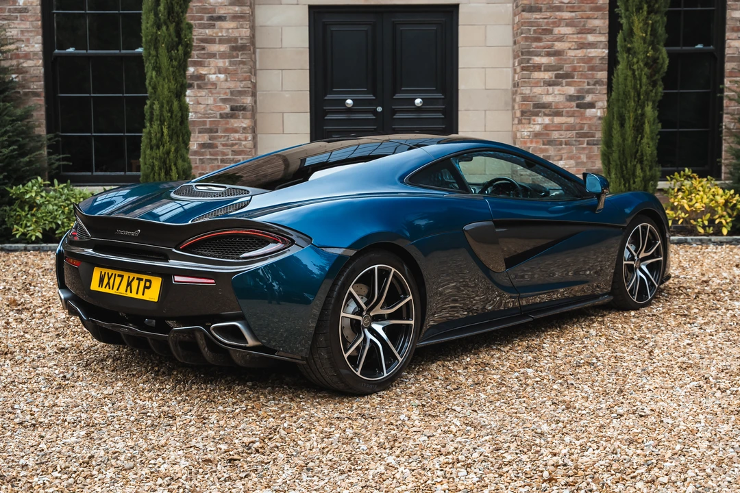 2017 McLaren 570GT - Image 12 of 31