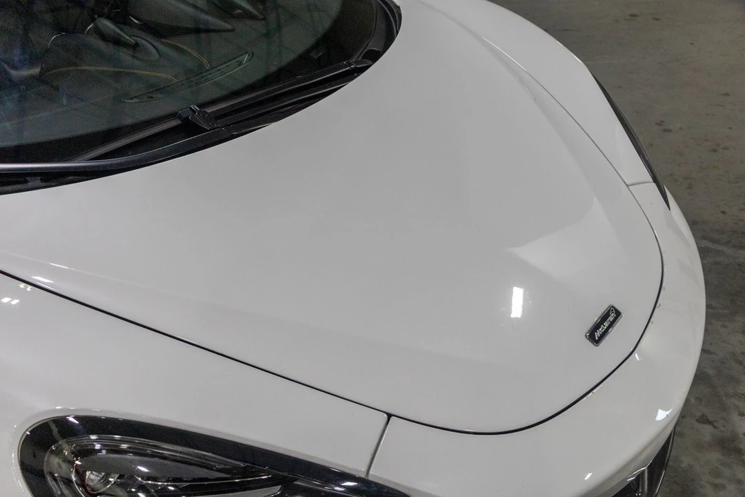 2017 McLaren 570S - Image 18 of 21