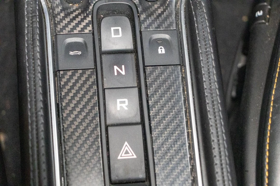 2017 McLaren 570S - Image 14 of 21