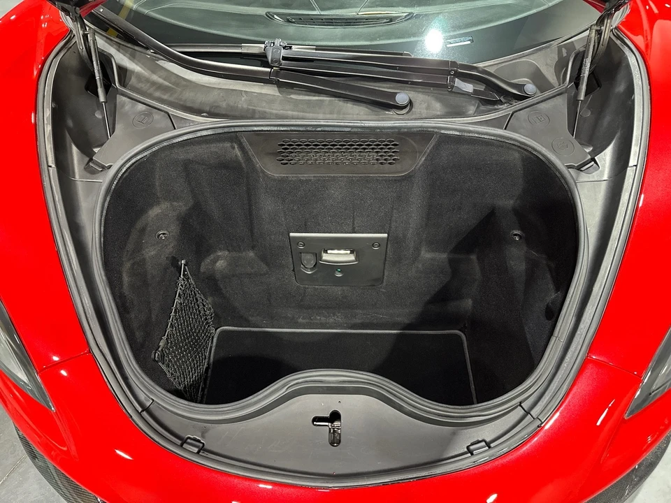 2017 McLaren 570S - Image 24 of 31