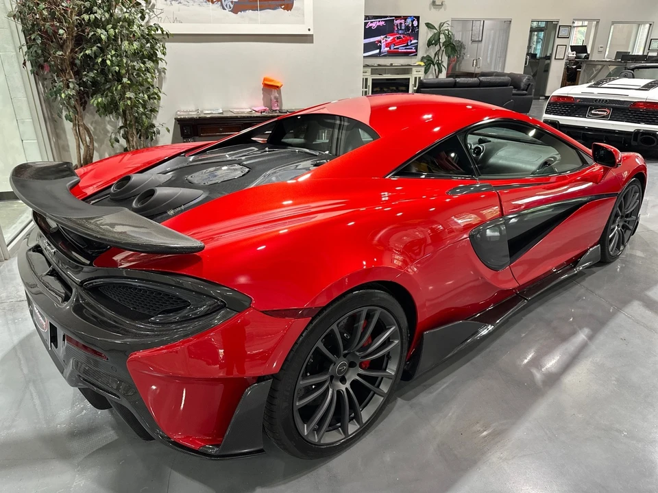 2017 McLaren 570S - Image 2 of 31