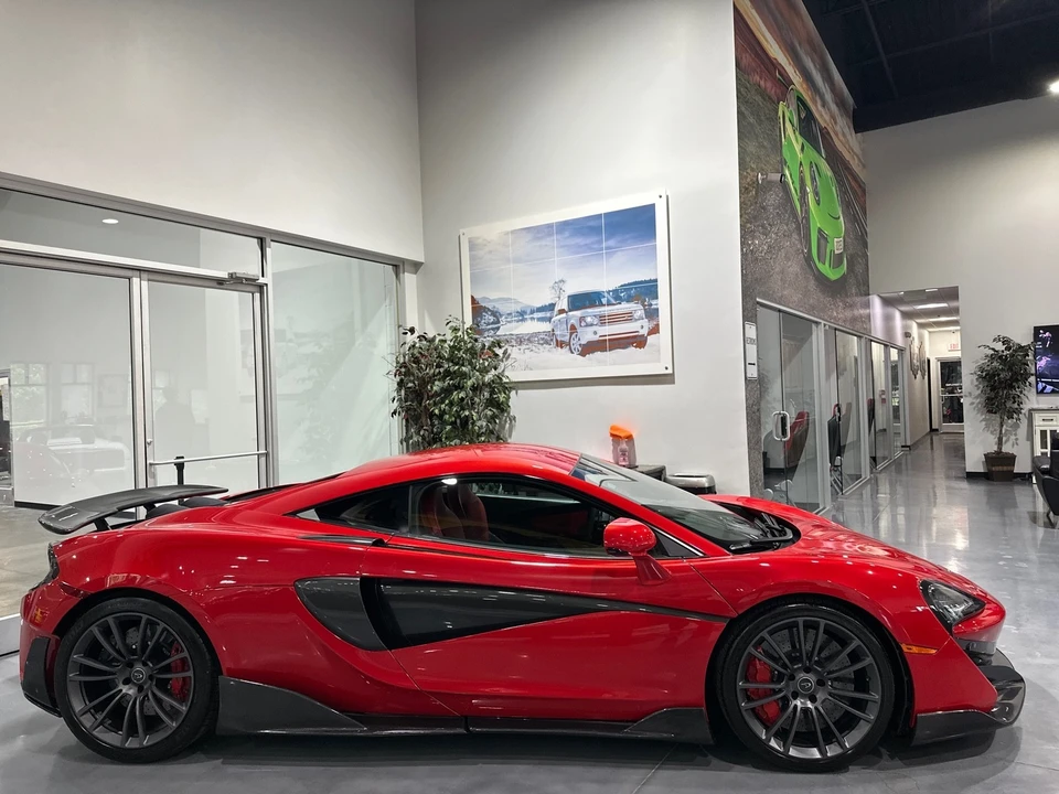 2017 McLaren 570S - Image 27 of 31