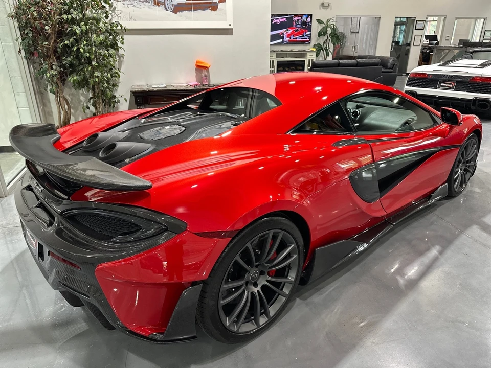 2017 McLaren 570S - Image 29 of 31