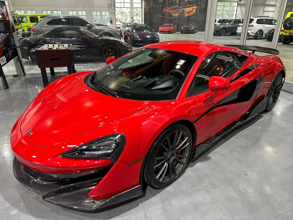 2017 McLaren 570S - Image 11 of 31