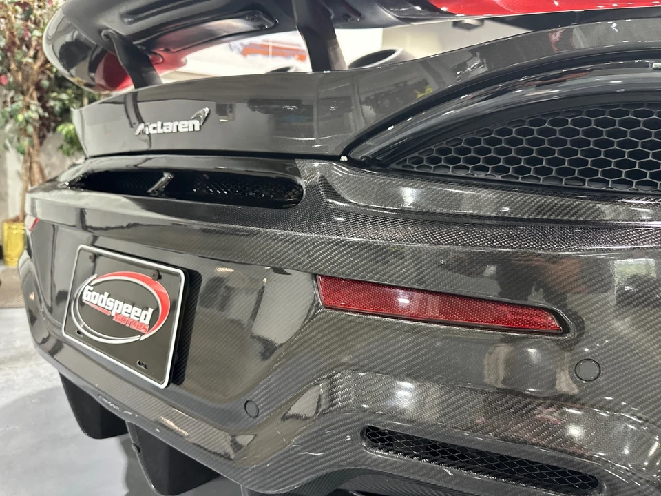 2017 McLaren 570S - Image 5 of 31
