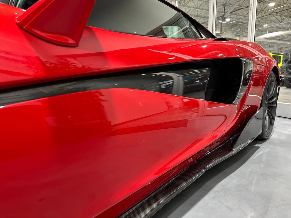 2017 McLaren 570S - Image 23 of 31