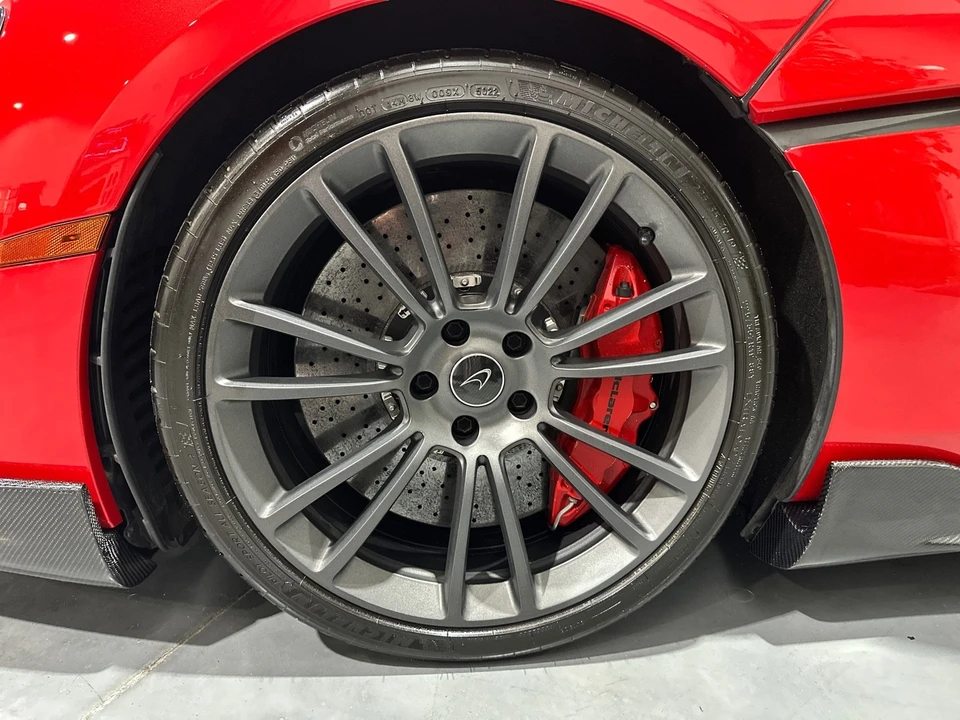 2017 McLaren 570S - Image 26 of 31