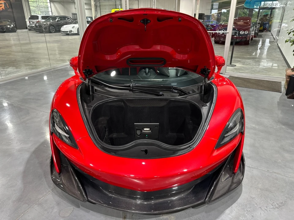 2017 McLaren 570S - Image 22 of 31