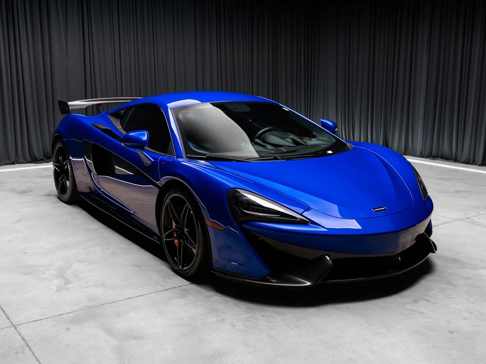 2017 McLaren 570S - Image 2 of 31