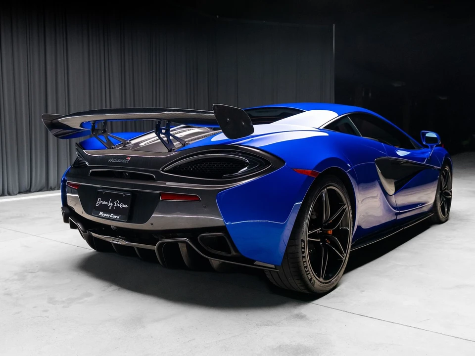 2017 McLaren 570S - Image 29 of 31