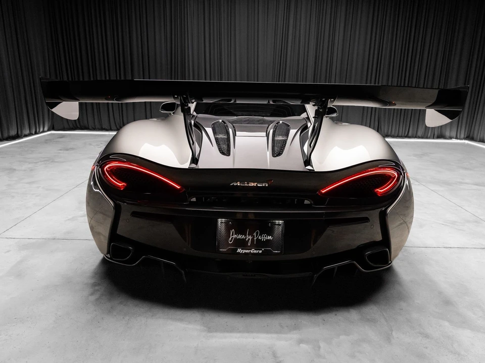 2017 McLaren 570S - Image 14 of 31