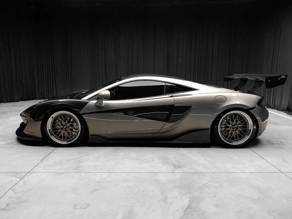 2017 McLaren 570S - Image 12 of 31