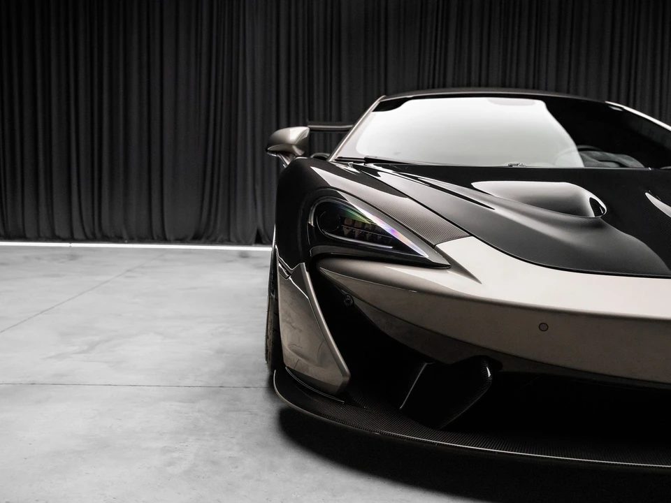 2017 McLaren 570S - Image 20 of 31