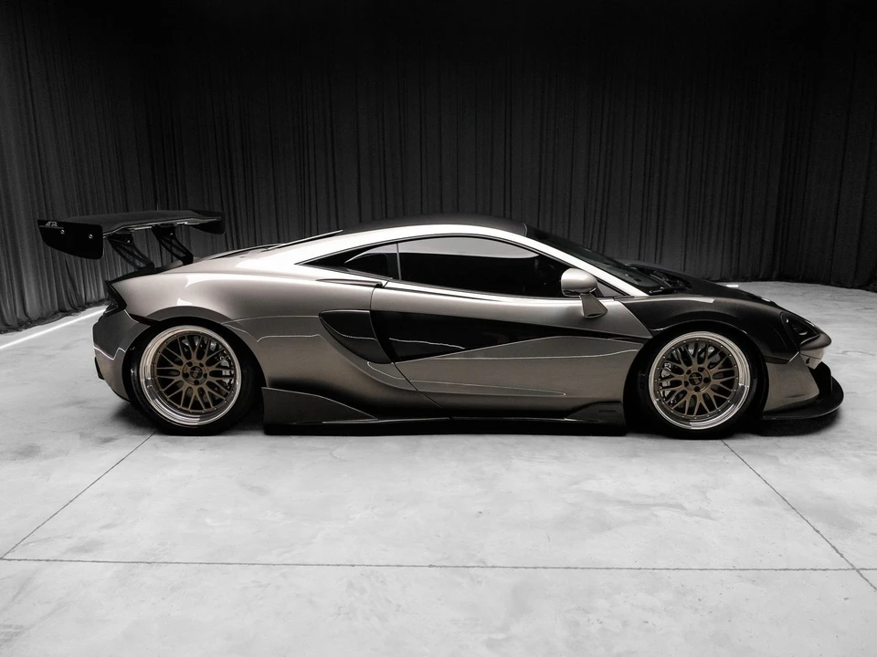 2017 McLaren 570S - Image 16 of 31