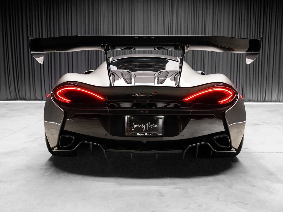 2017 McLaren 570S - Image 3 of 31