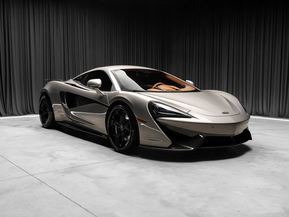 2017 McLaren 570S - Image 22 of 31