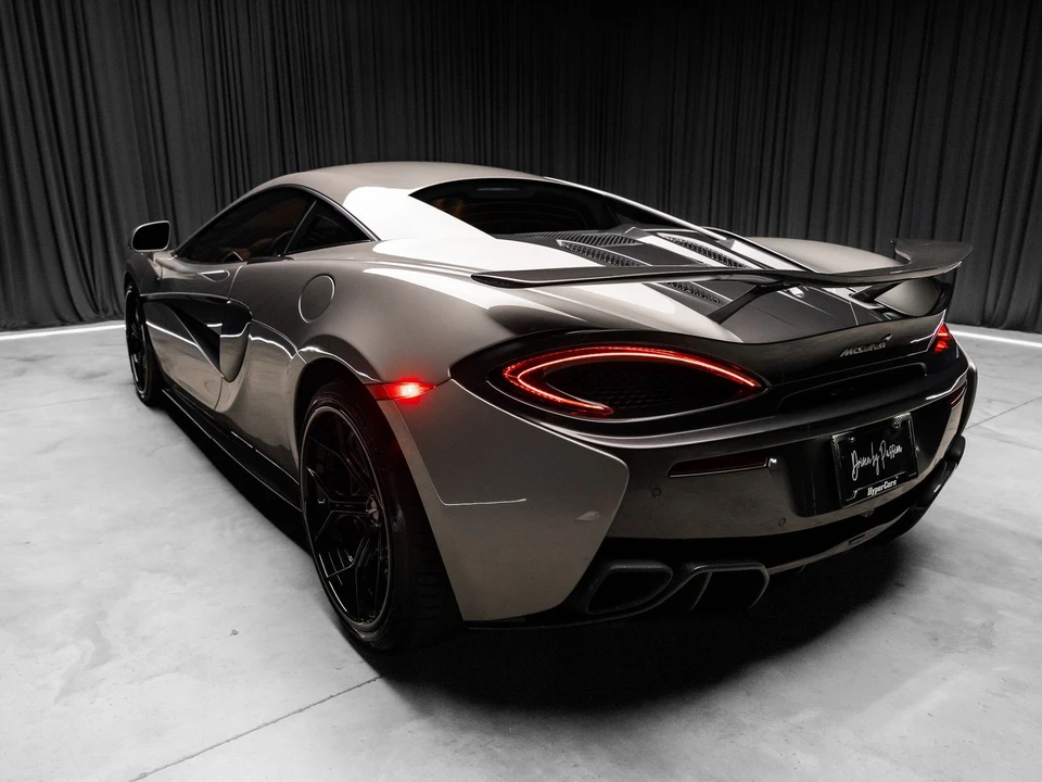 2017 McLaren 570S - Image 17 of 31