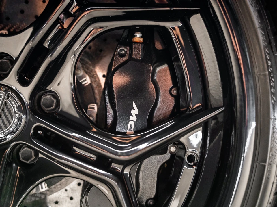 2017 McLaren 570S - Image 30 of 31