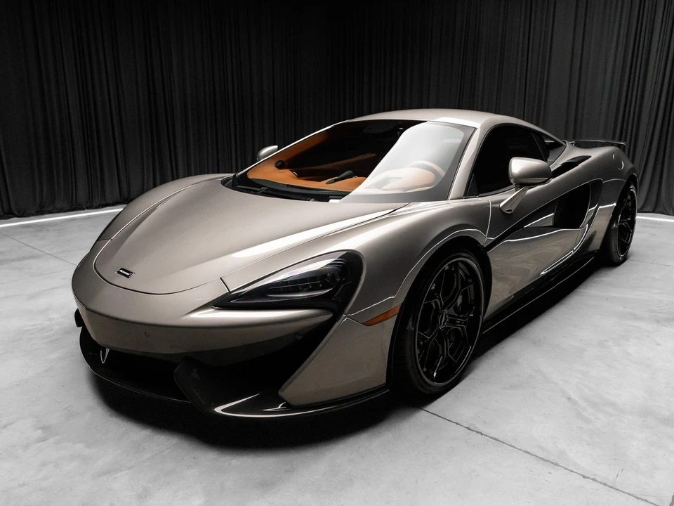 2017 McLaren 570S - Image 15 of 31