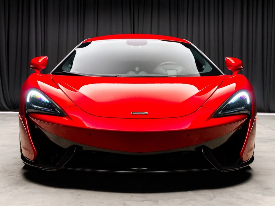 2017 McLaren 570S - Image 2 of 12