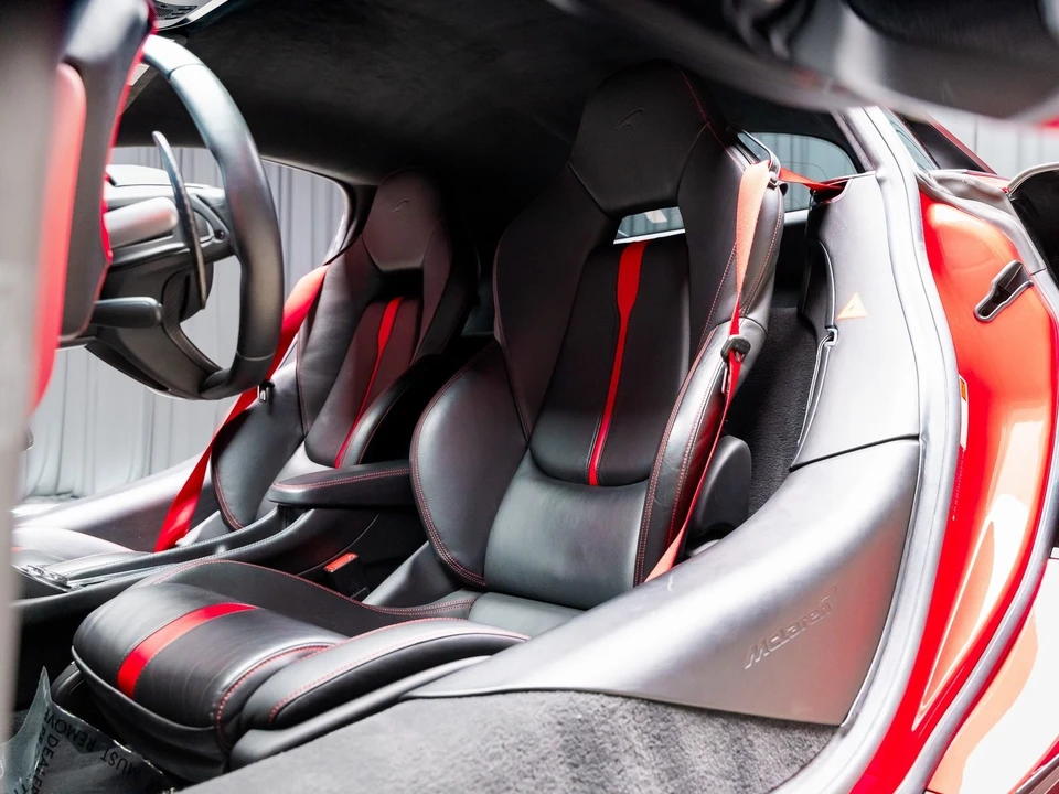 2017 McLaren 570S - Image 4 of 12