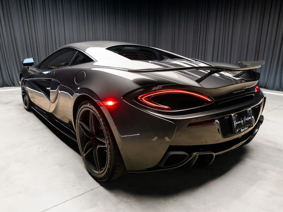 2017 McLaren 570S - Image 15 of 31