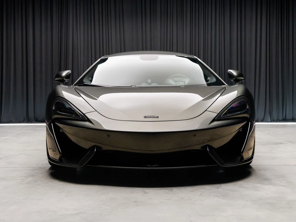 2017 McLaren 570S - Image 23 of 31