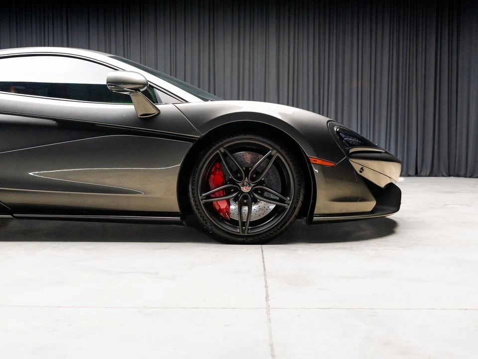 2017 McLaren 570S - Image 30 of 31