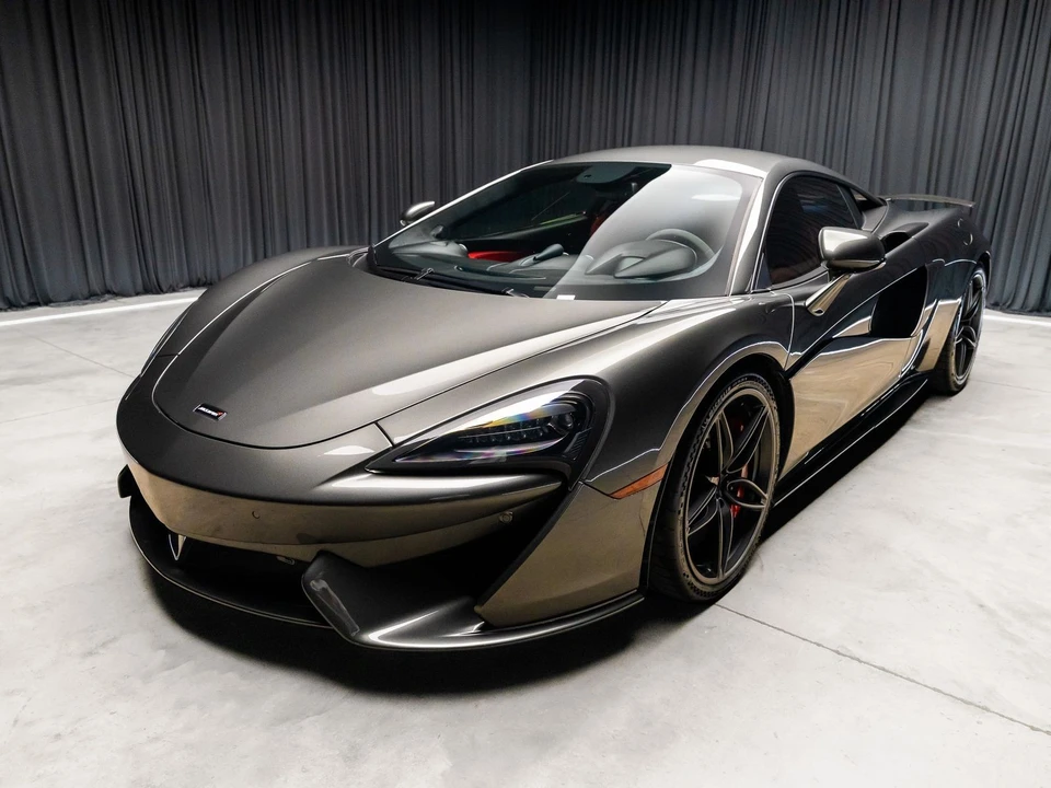 2017 McLaren 570S - Image 13 of 31