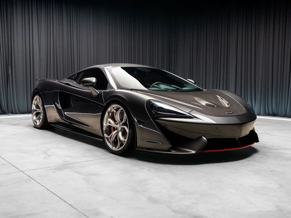 2017 McLaren 570S - Image 16 of 31