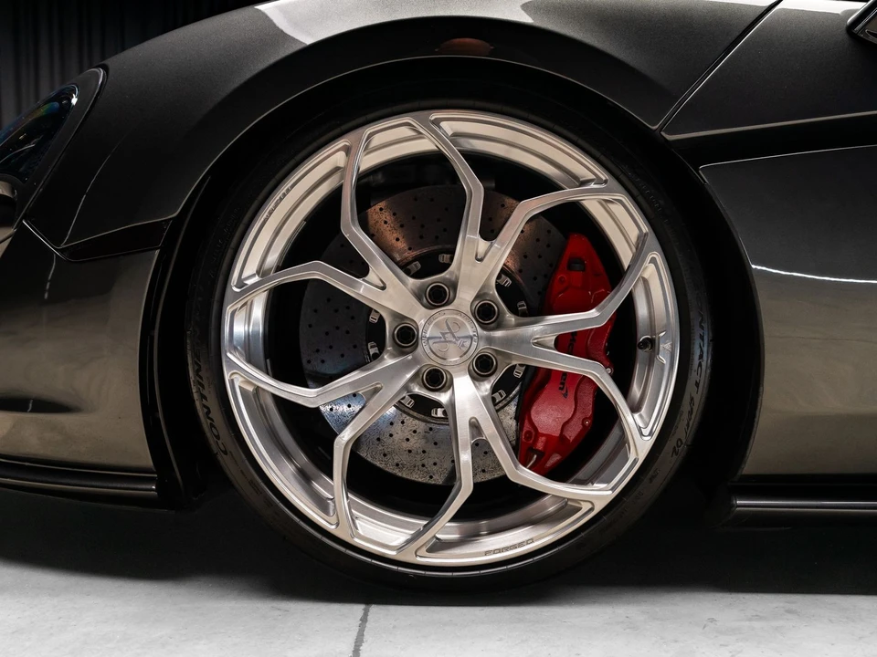 2017 McLaren 570S - Image 3 of 31