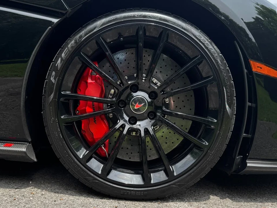 2017 McLaren 570S - Image 17 of 31