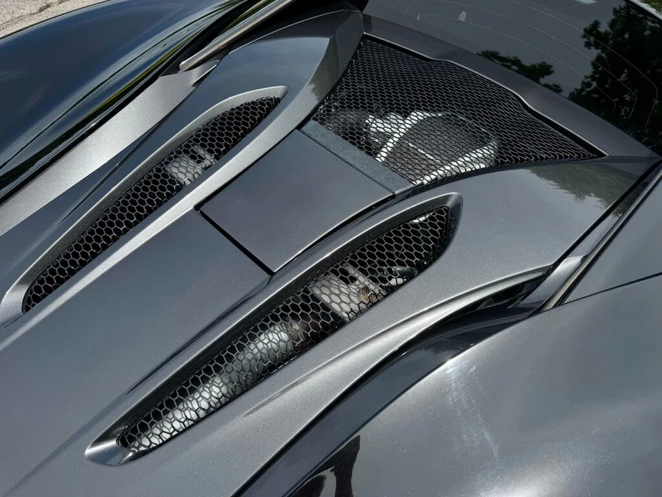 2017 McLaren 570S - Image 29 of 31