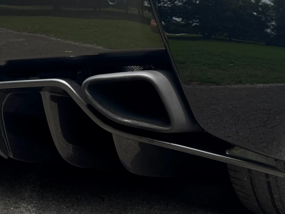 2017 McLaren 570S - Image 31 of 31