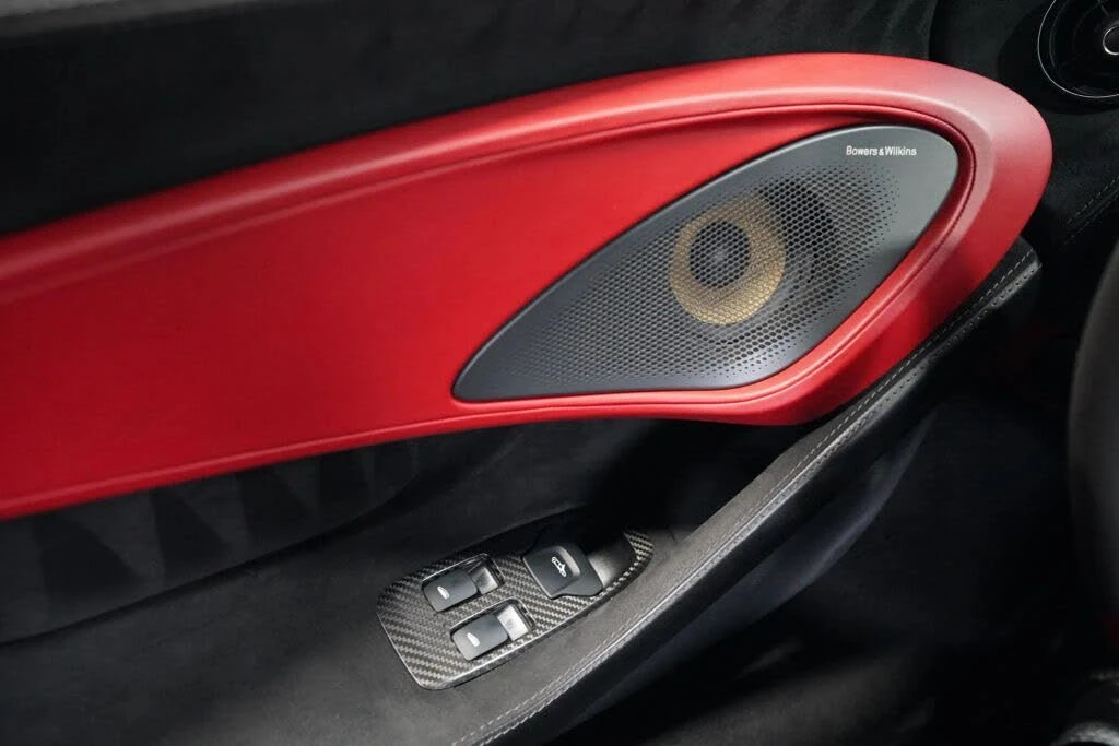 2017 McLaren 570S - Image 27 of 29