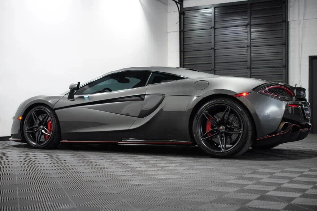 2017 McLaren 570S - Image 15 of 29
