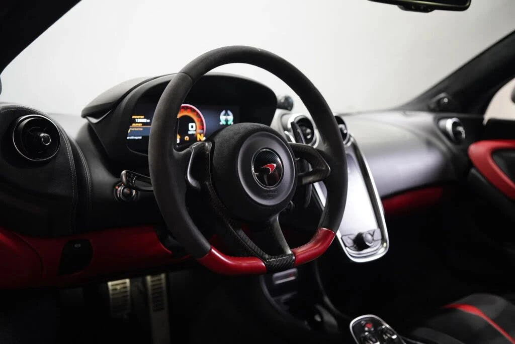 2017 McLaren 570S - Image 29 of 29