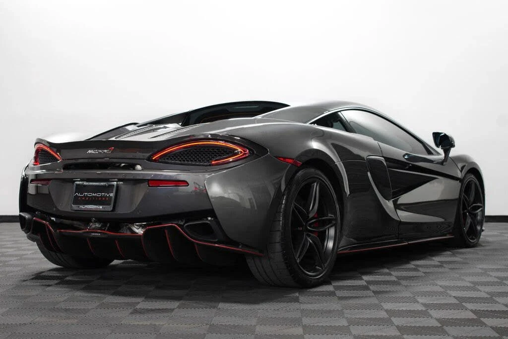 2017 McLaren 570S - Image 11 of 29