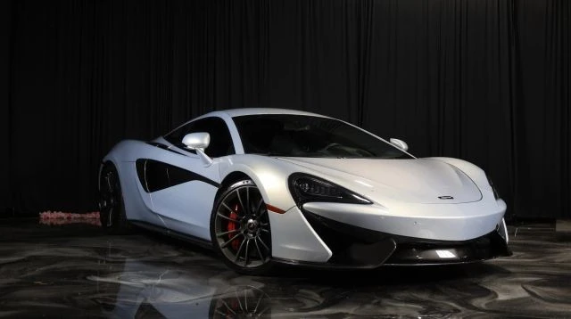 2017 McLaren 570S - Image 8 of 22