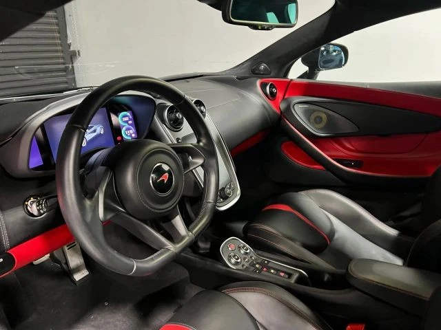 2017 McLaren 570S - Image 9 of 12