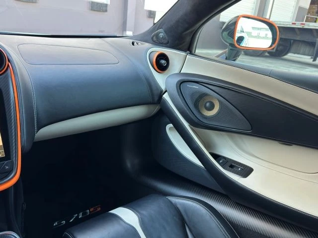 2017 McLaren 570S - Image 20 of 21