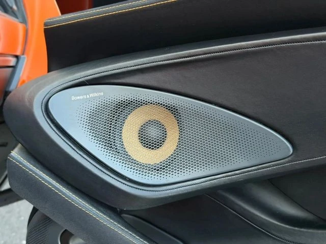 2017 McLaren 570S - Image 25 of 27