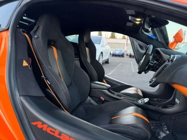 2017 McLaren 570S - Image 15 of 27